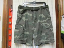 Men's Camo Cargo Shorts w/Army-Type Belt - Size 36 in Luke AFB, Arizona